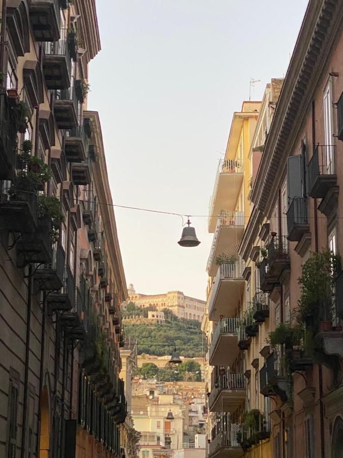 Casa Gioia, Tra Palazzo Reale,Lungomare E Monte Echia Apartment Naples Exterior photo